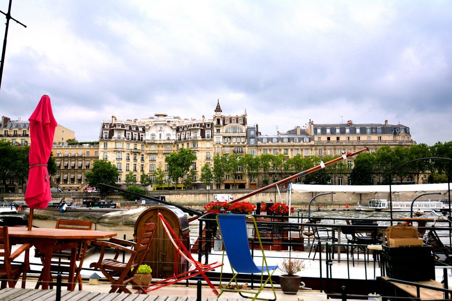 Our Paris canal-barge apartment is moored on the Seine in the 1st arrondissement, across from the 7th arrondissement.