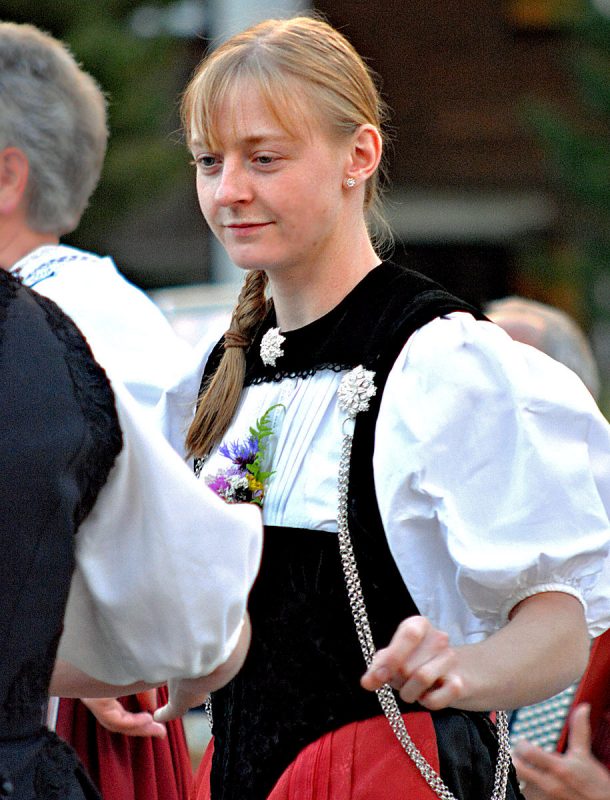 Mürren - Swiss folk dancer in traditional costume