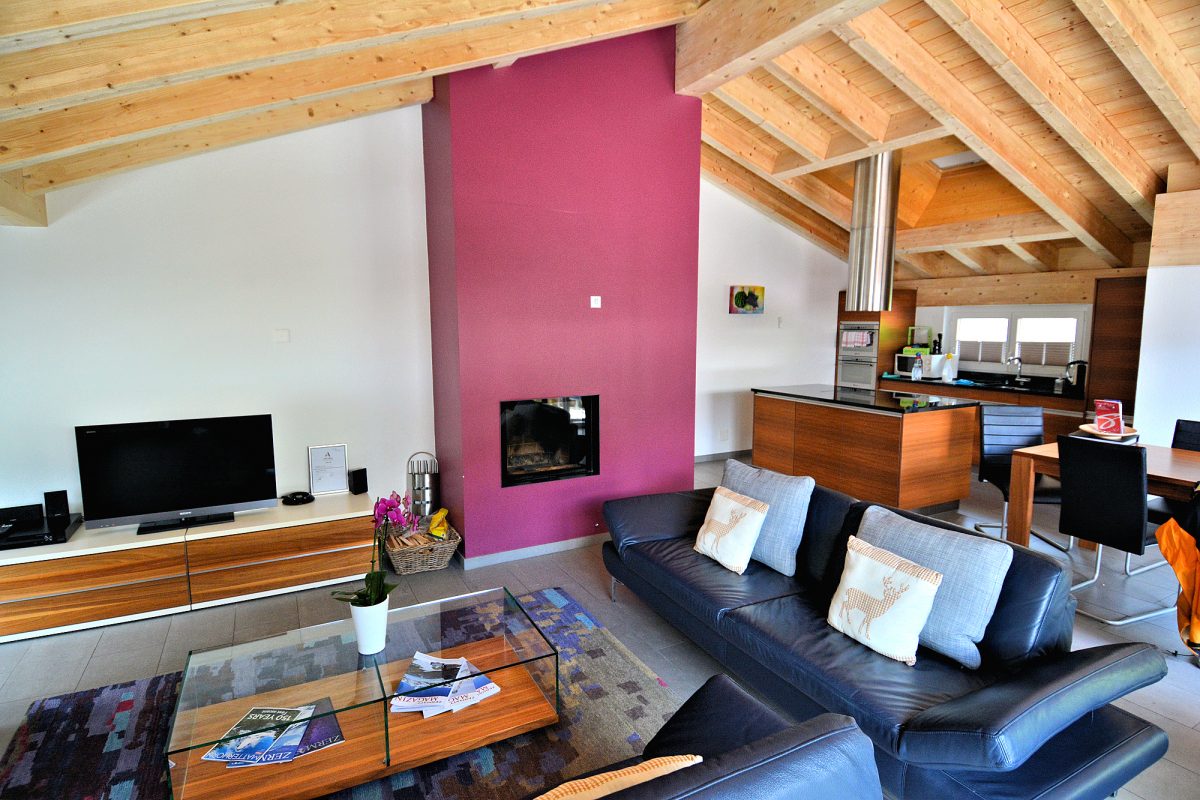 Highview Apt. — open-plan living room, dining area, & kitchen.