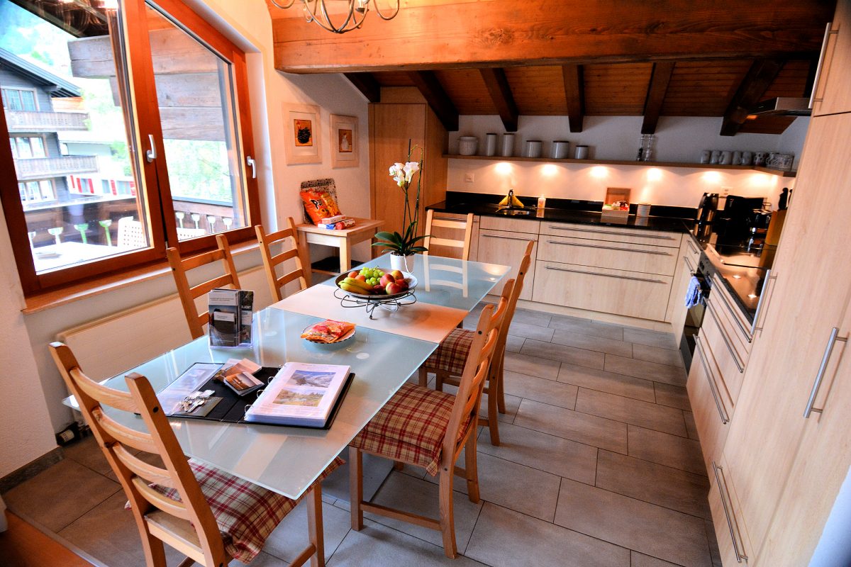 Lower Matten Maisonette - Eat-in Kitchen.