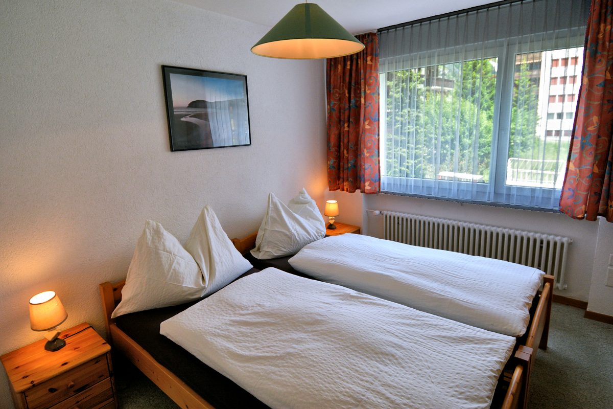 Riverview Apartment — Twin Bedroom #2.