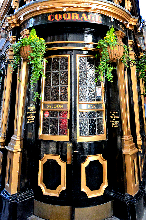 The Cockpit Pub, Blackfriars., thought to be the site of another of William Shakespeare's London houses.