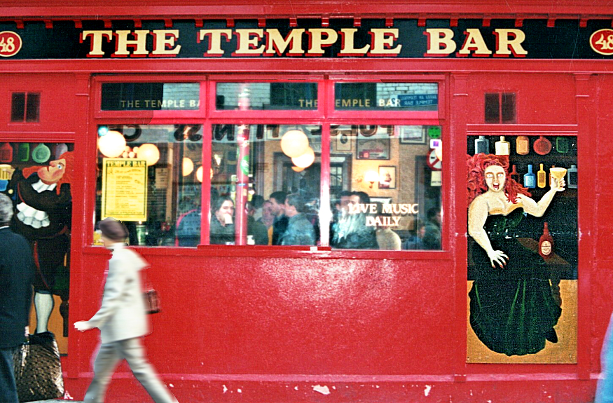 Dublin: Temple Bar.