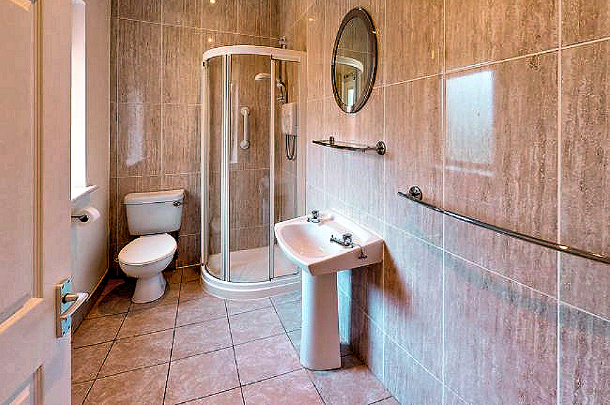 Killaloe Townhouses: bathroom with shower. Photo courtesy the owners.