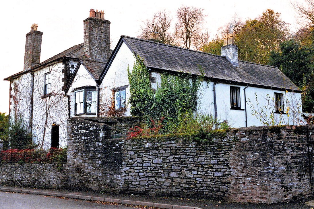 Crows Nest Cottage is a large, historic residence in eastern Mid-Wales, and a favorite lodging for Home At First's cottage vacations. Crows Nest Cottage is a large, historic residence in eastern Mid-Wales, and a favorite lodging for Home At First's cottage vacations.