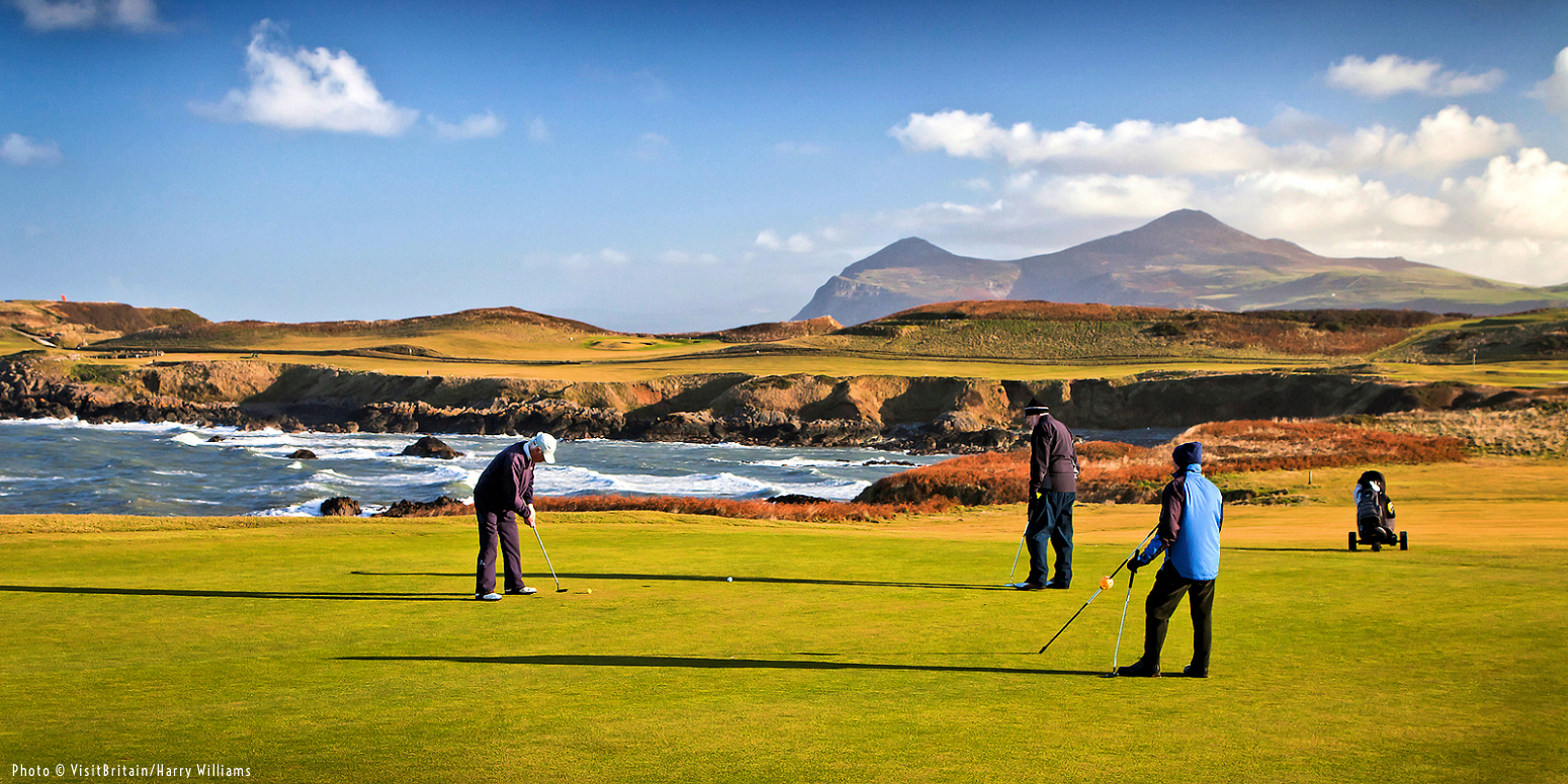 NW Wales - 3rd green on Nefyn GC Yellow Front Nine. Photo copyright VisitBritain - Harry Williams. NW Wales - 3rd green on Nefyn GC Yellow Front Nine. Photo copyright VisitBritain - Harry Williams.