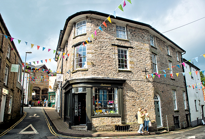 It's easy to get lost in the maze of alleys in Hay-on-Wye. Home At First offers Wales vacation cottages in this quirky Mid-Wales town. Visit Wales Photo - Crown Copyright Licencing Agreement. It's easy to get lost in the maze of alleys in Hay-on-Wye. Home At First offers Wales vacation cottages in this quirky Mid-Wales town. Visit Wales Photo - Crown Copyright Licencing Agreement.
