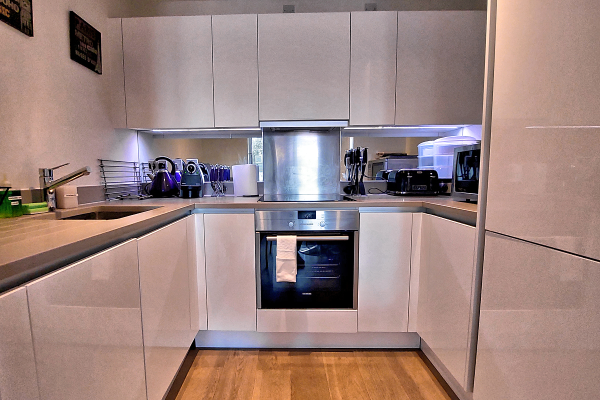 London: Tower Hamlets, Wapping — Tobacco Dock Apartment - Kitchen. Photo © Home At First.