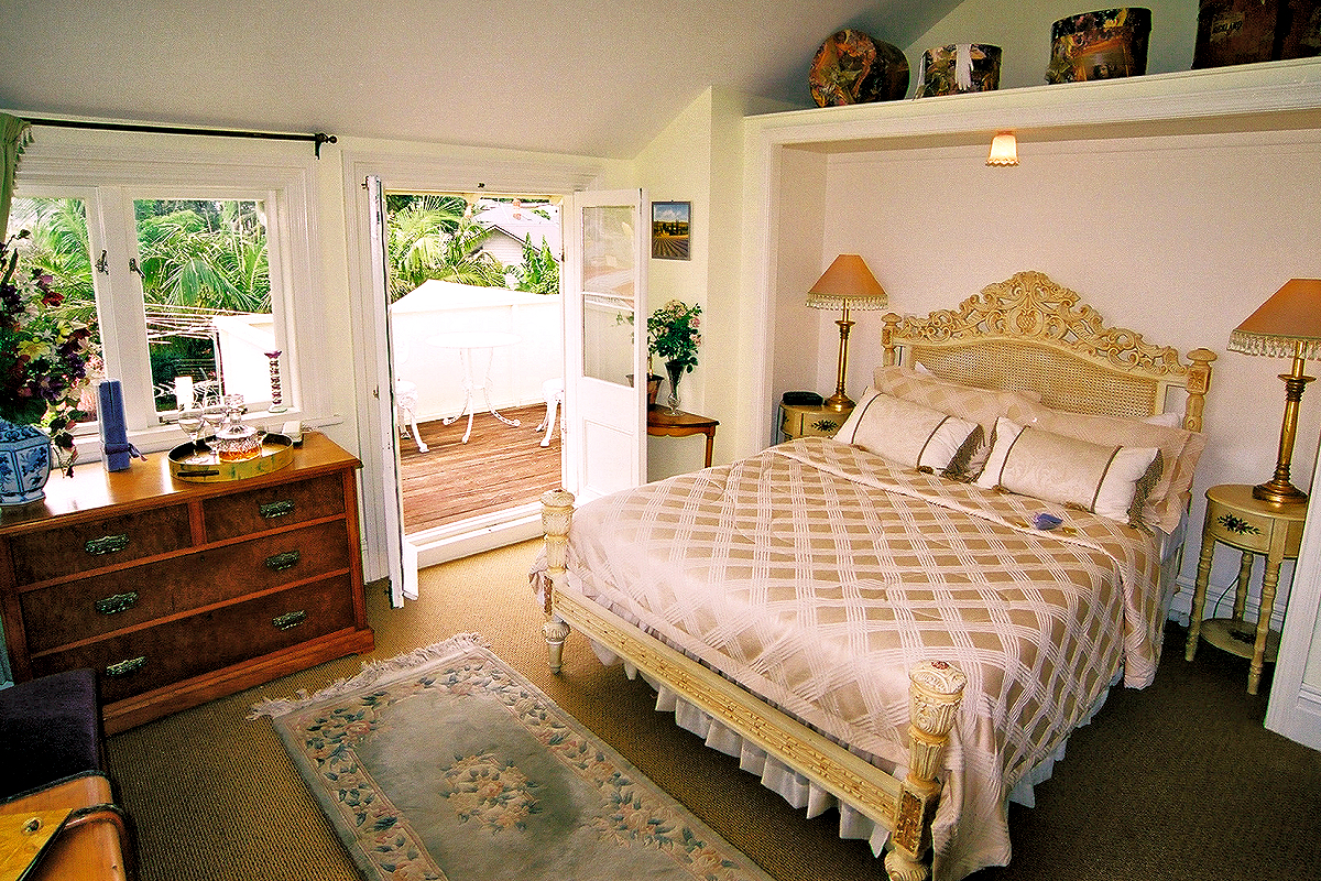 Auckland: double bedroom suite with terrace at a boutique Inn. Photo © Home At First, creators of Independent Fly/Drive New Zealand Travel.