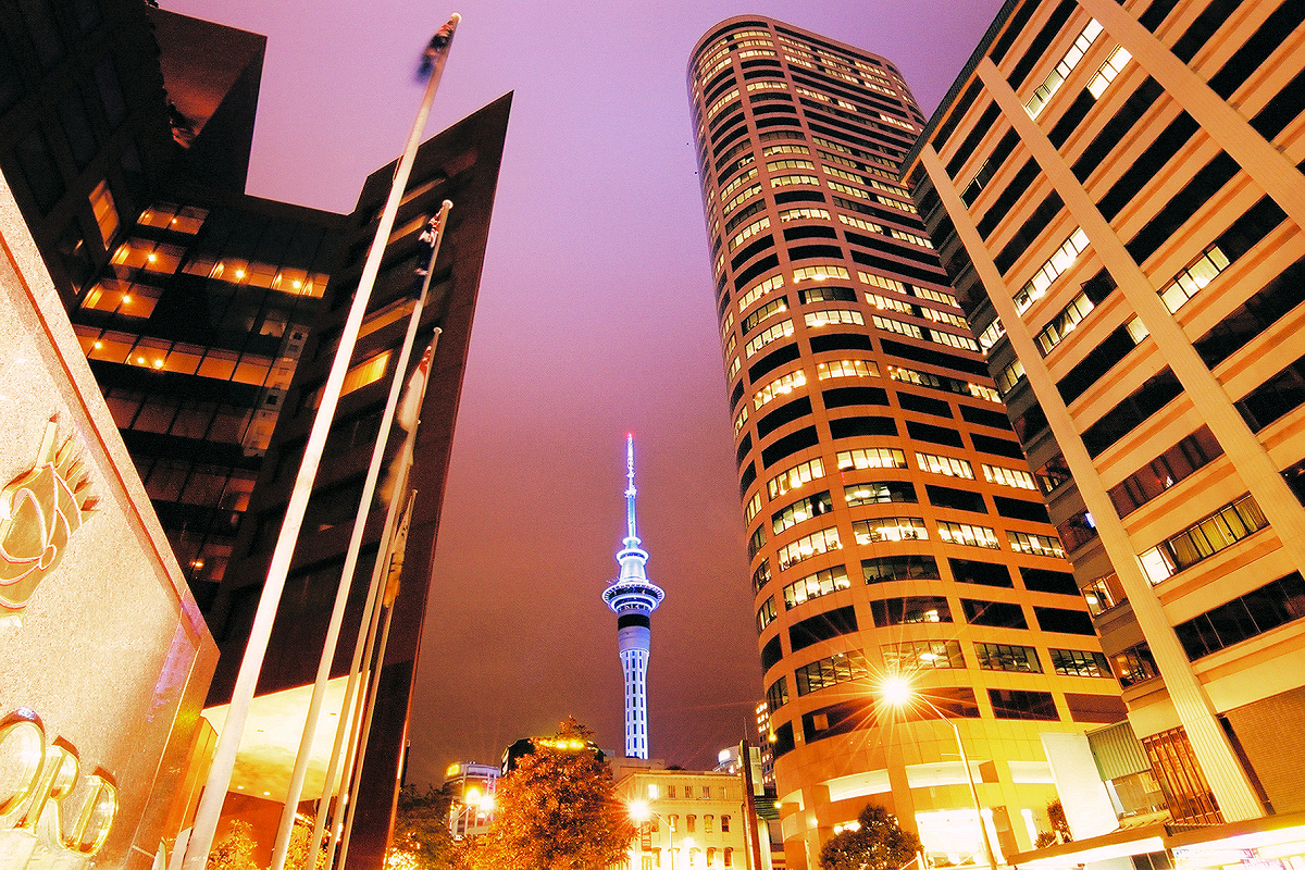 Auckland: Sky Tower & Central Business District. Photo © Home At First, creators of Independent Fly/Drive New Zealand Travel.