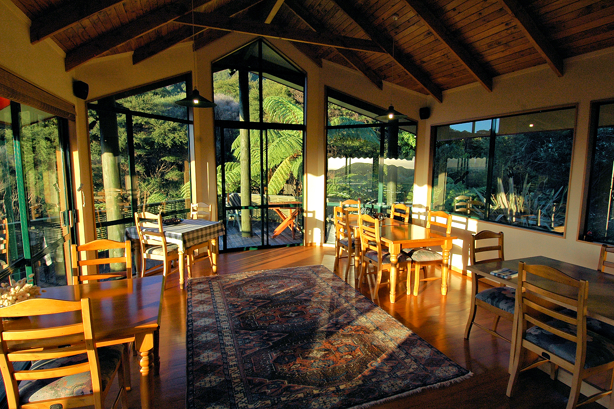 Coromandel: Treehouse Inn — dining room. Photo © Home At First.