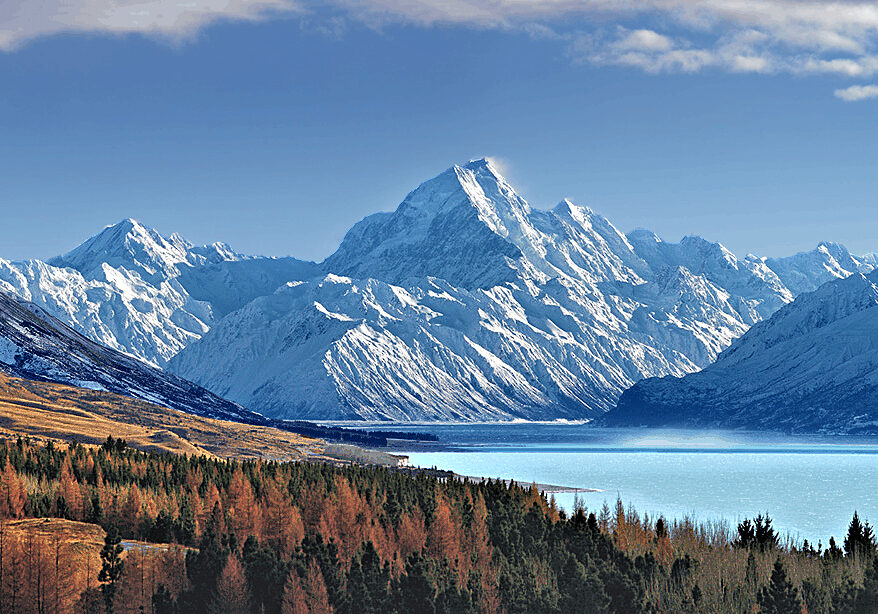 Mackenzie Country - Late Autumn in Mt Cook NP. Photo Credit Rob Suisted - NZ Tourism.