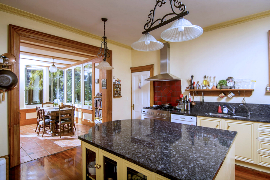 Nelson: Victorian Inn - Kitchen and dining rooms. Photo courtesy the owners.