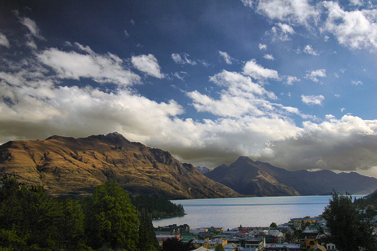 Queenstown Inn: view from upper apartment balcony. Photo © Home At First.