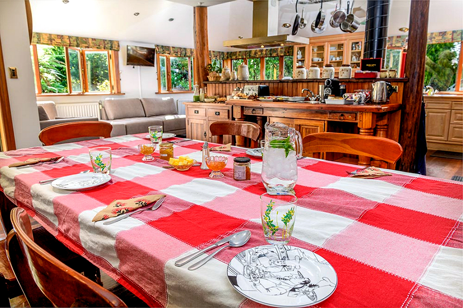 Westland Lodge: common breakfast and dining room. Photo courtesy the owners.