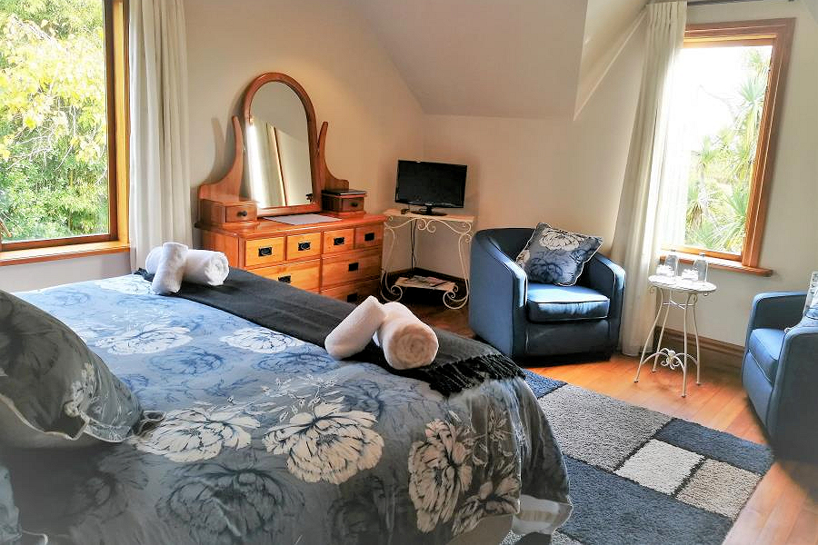 Westland Lodge: double bedroom 1. Photo courtesy the owners.