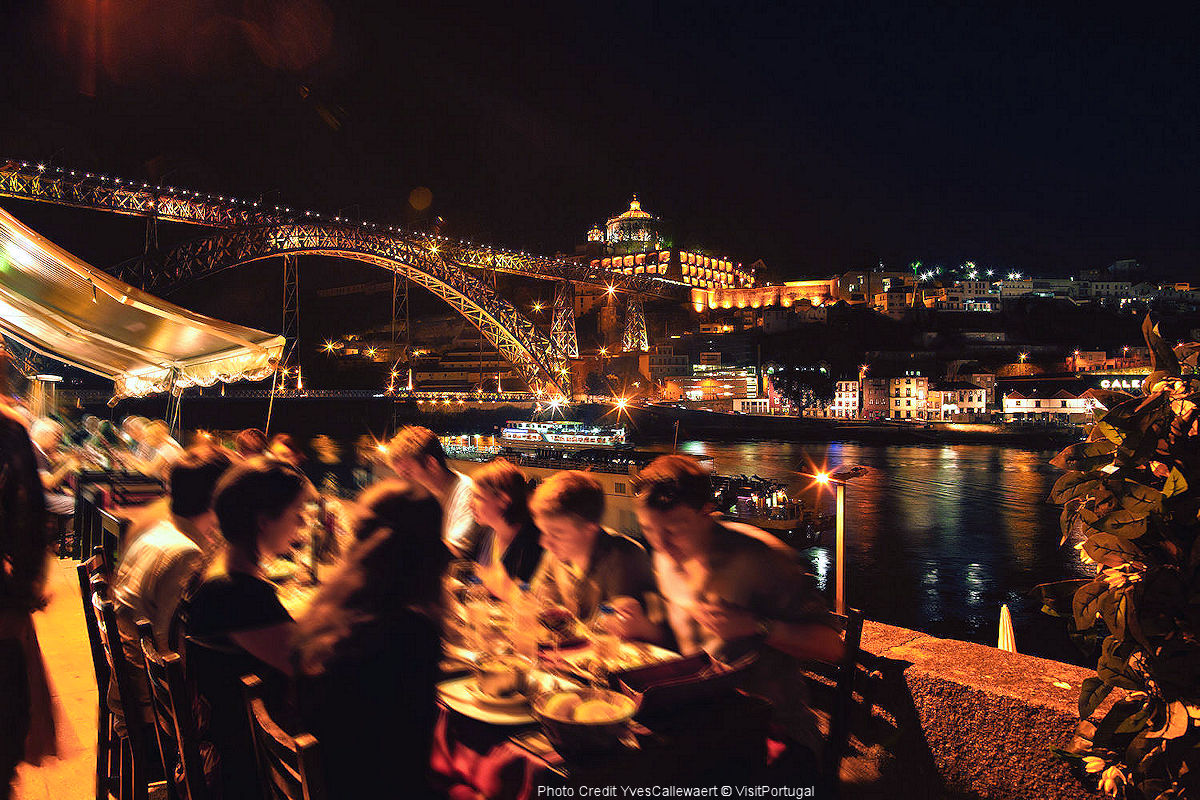 Porto: Night Life on the riverside. Photo Credit YvesCallewaert © VisitPortugal.